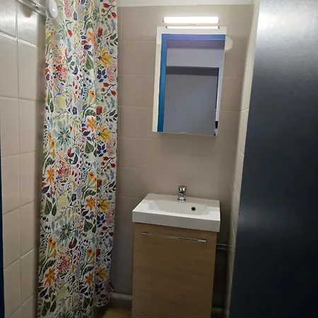 Appartement Paisible A 300m De La